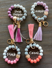 Load image into Gallery viewer, Silicone Bead Keychain Wristlet
