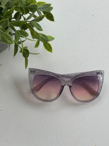 Cat Eye
